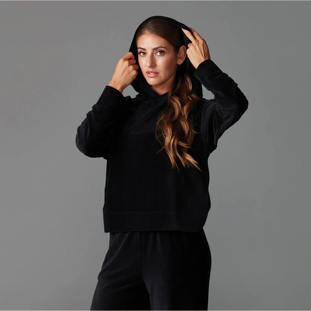 Elegant Black Women's Hoodie